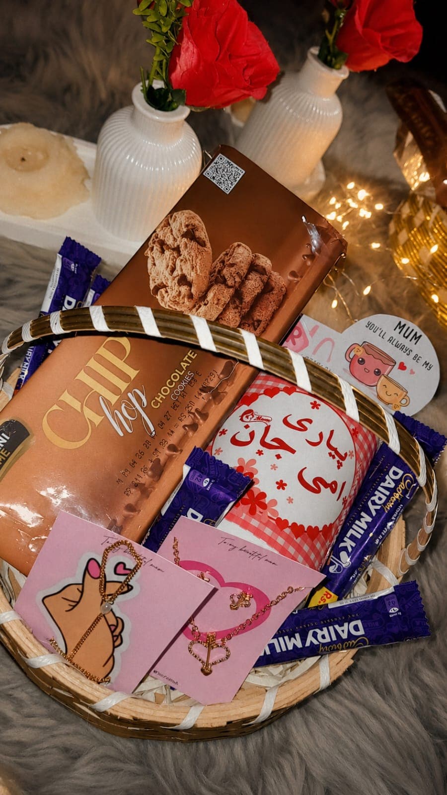 Mama's Bloom & Sparkle Basket
